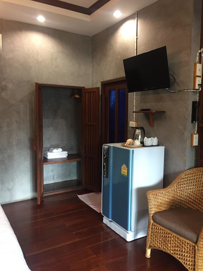 Ruenpruksa Resort Prachuap Khiri Khan Buitenkant foto