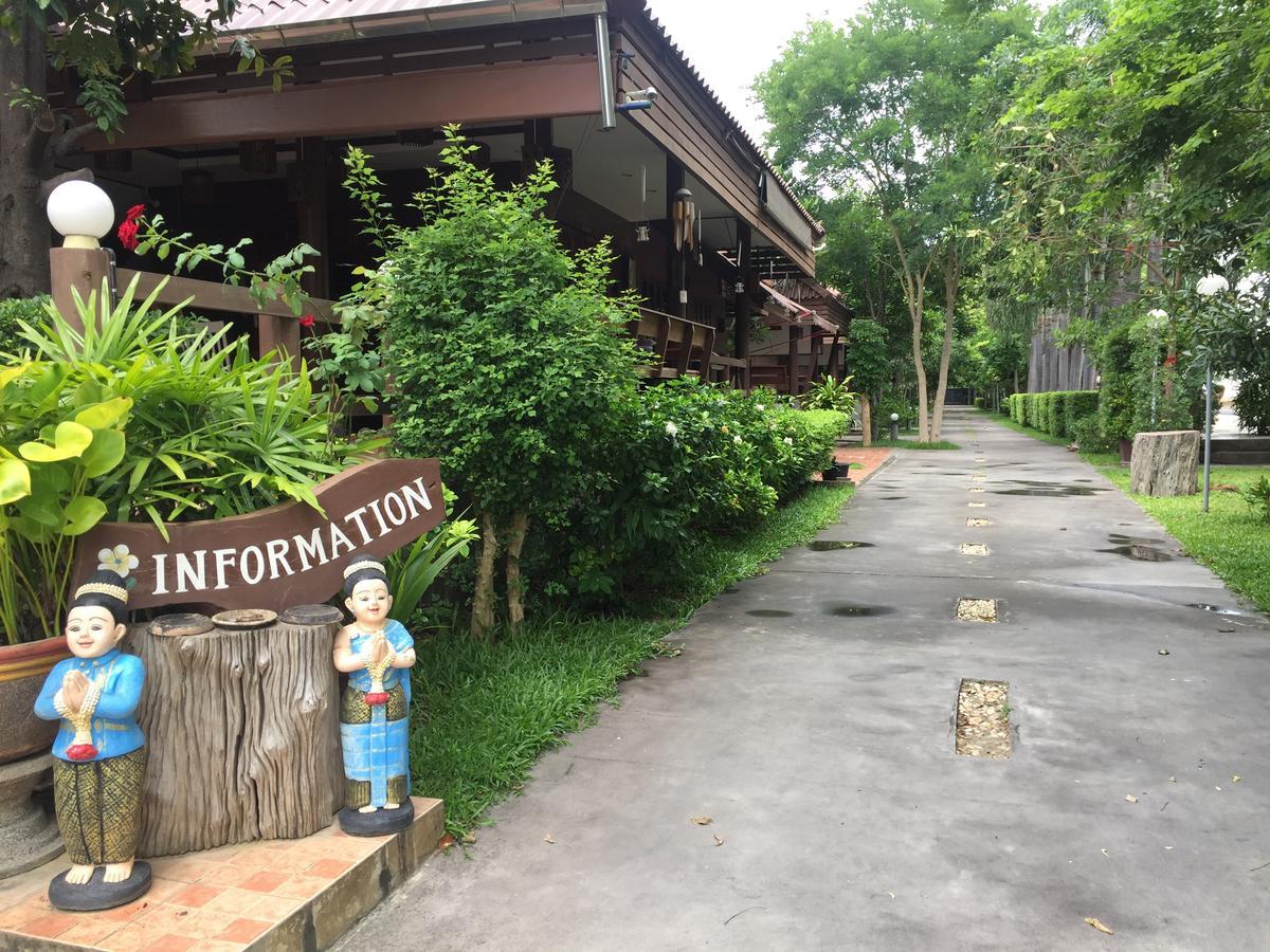 Ruenpruksa Resort Prachuap Khiri Khan Buitenkant foto