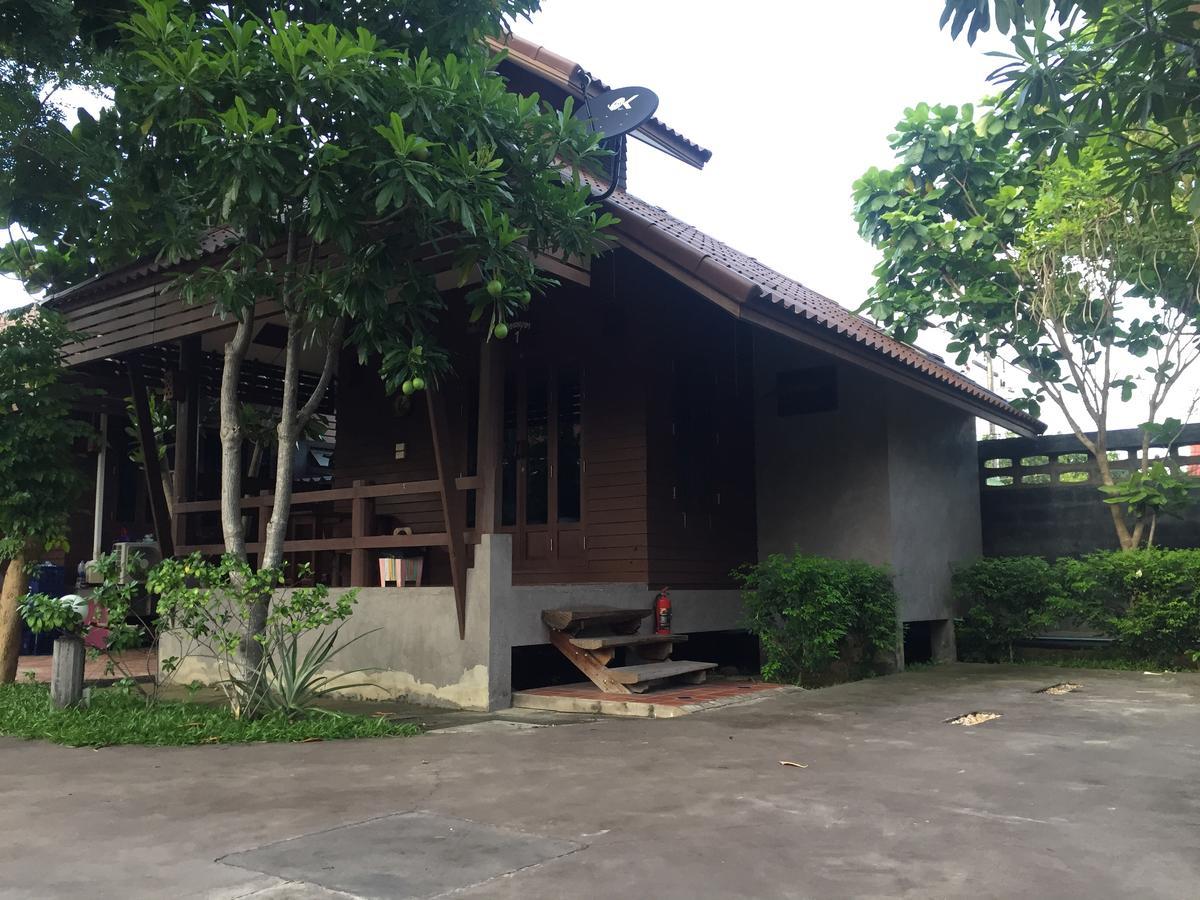 Ruenpruksa Resort Prachuap Khiri Khan Buitenkant foto